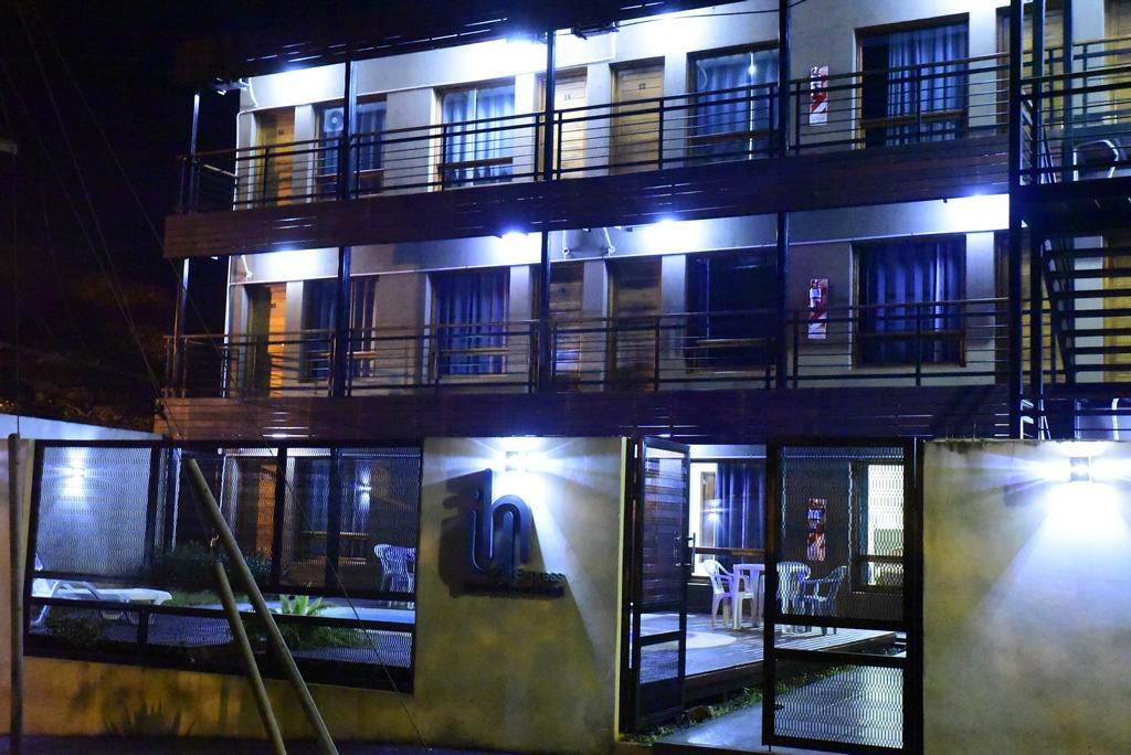 Iguazu Urban Hotel Express Puerto Iguazu Ngoại thất bức ảnh