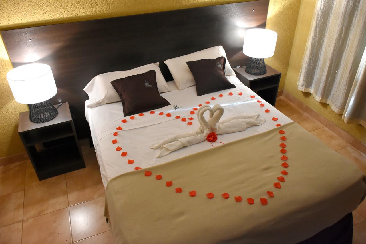 Iguazu Urban Hotel Express Puerto Iguazu Ngoại thất bức ảnh