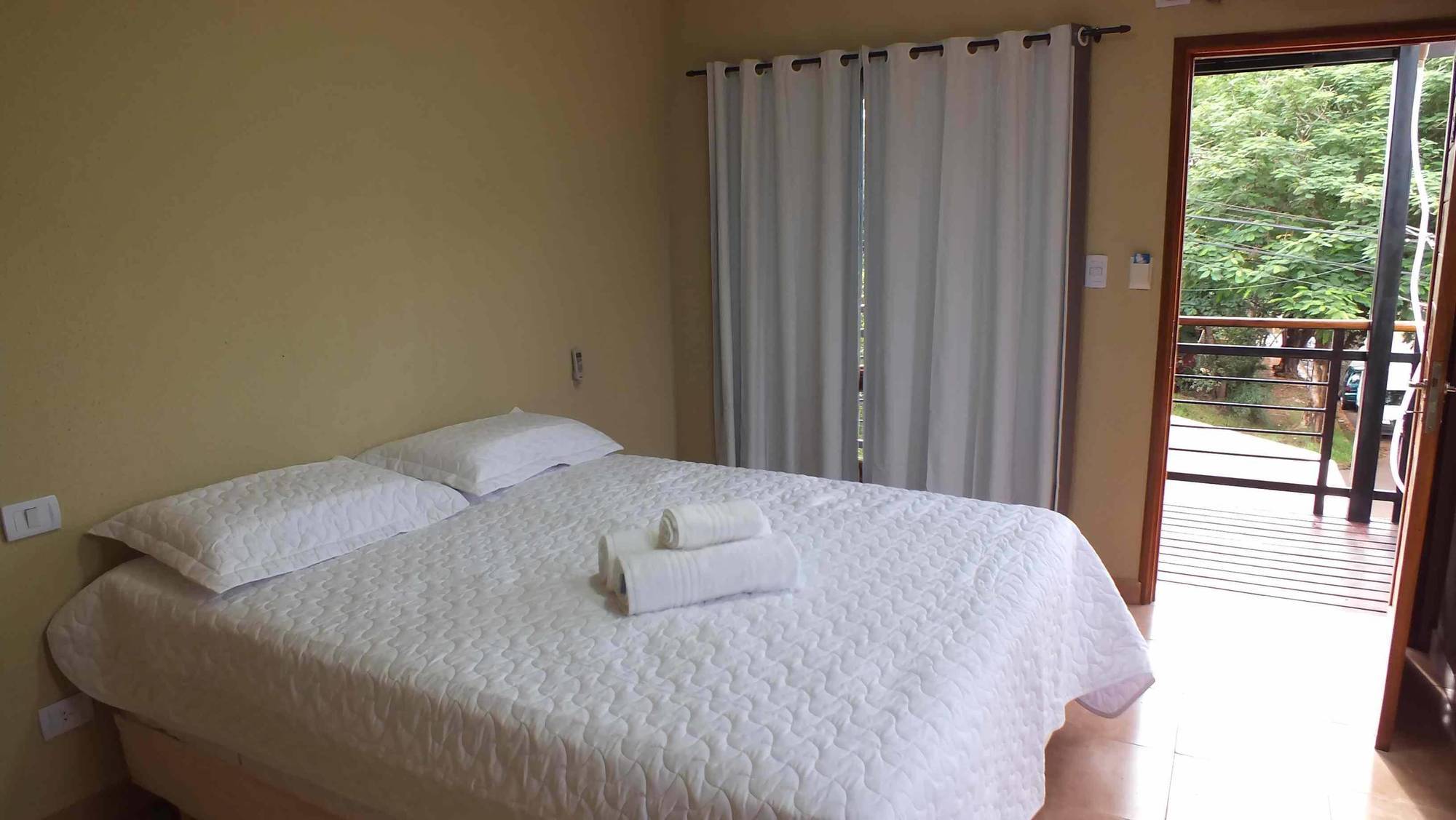 Iguazu Urban Hotel Express Puerto Iguazu Ngoại thất bức ảnh